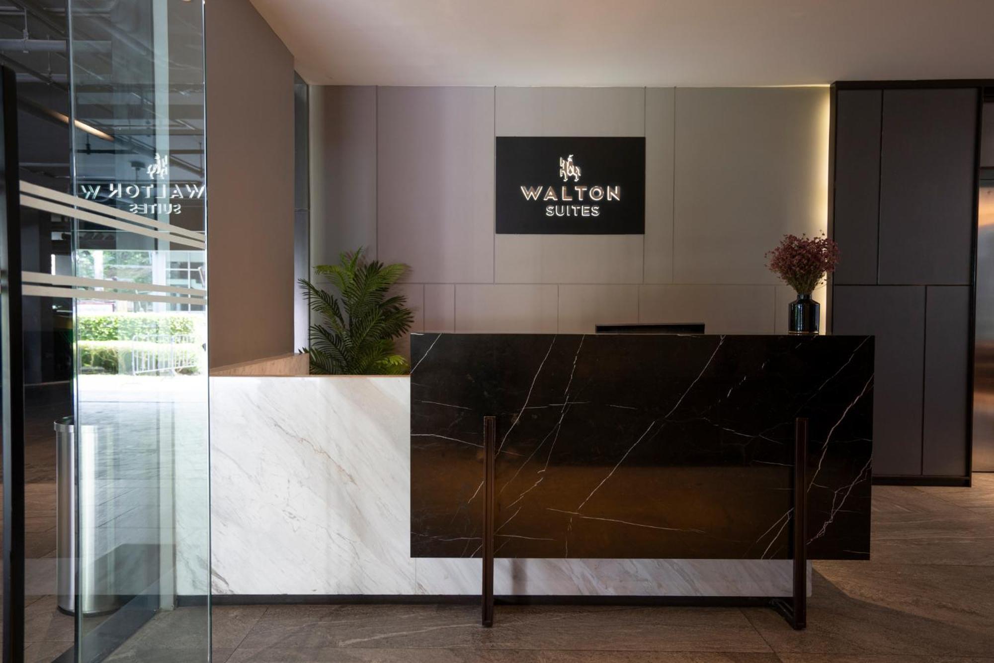Walton Suites Sukhumvit بانكوك المظهر الخارجي الصورة