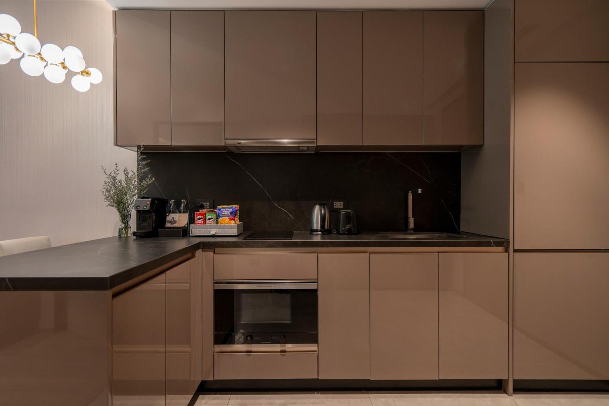 Walton Suites Sukhumvit بانكوك المظهر الخارجي الصورة