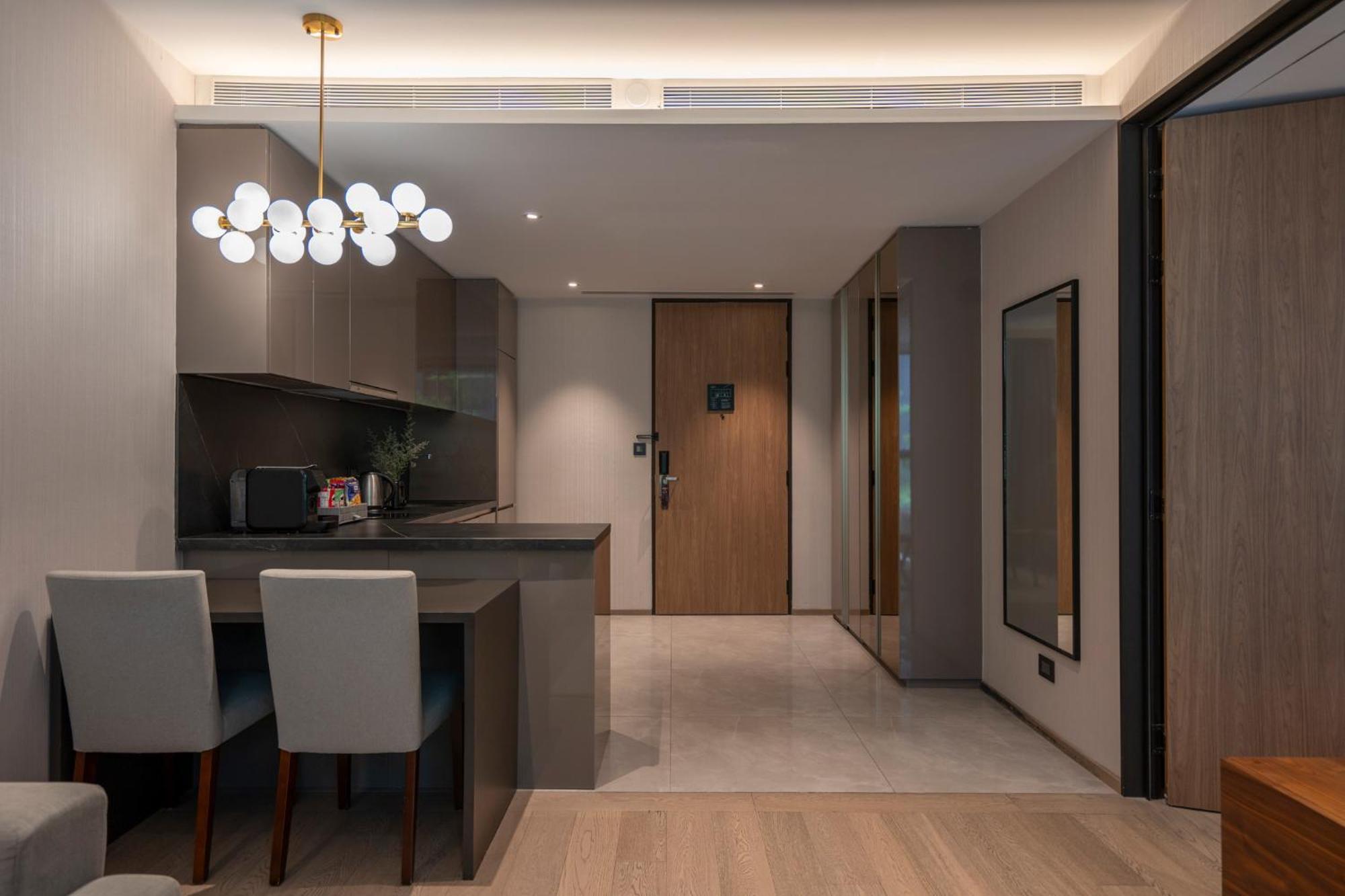 Walton Suites Sukhumvit بانكوك الغرفة الصورة