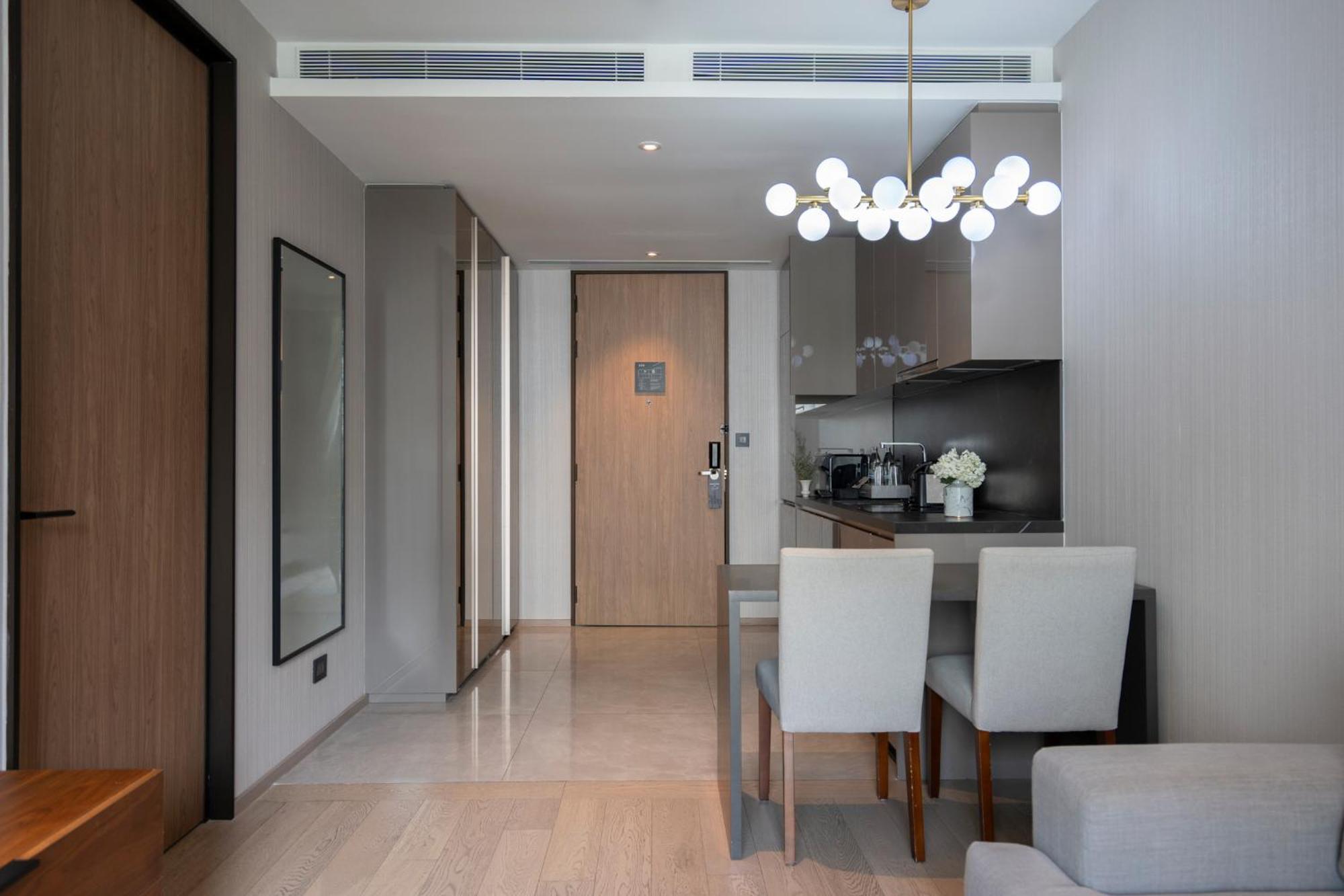 Walton Suites Sukhumvit بانكوك المظهر الخارجي الصورة