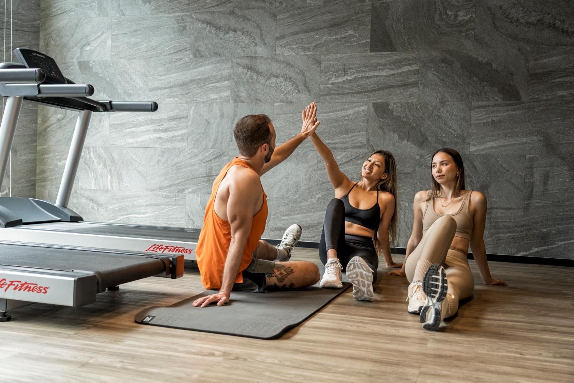 Walton Suites Sukhumvit بانكوك المظهر الخارجي الصورة